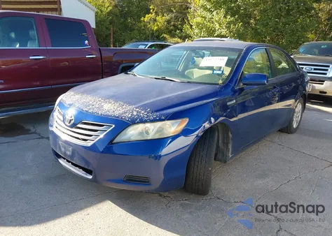 2007 Toyota Camry Hybrid z USA, uszkodzony, nr VIN JTNBB46K873010735